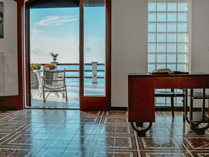 Ferienhaus für 6 Personen, mit Balkon und Whirlpool sowie Garten auf Sizilien - 4