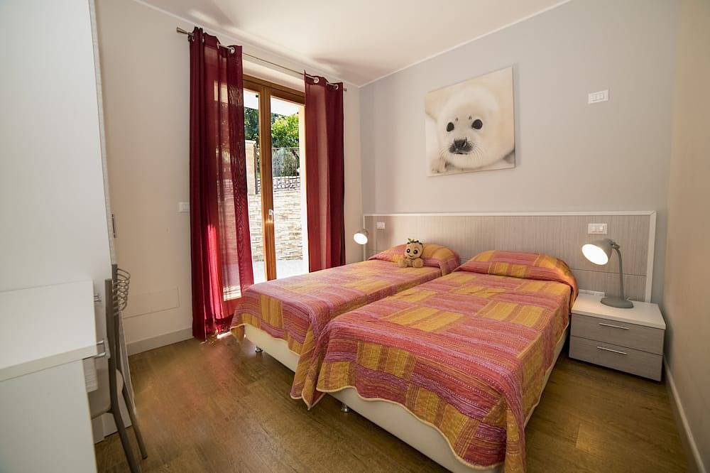 Ganze Wohnung, Medusa Suite - Finely furnished apartment with Pool, Gymnasium, Wi-Fi in Cupra Marittima, Riviera delle Palme