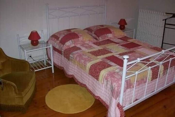 Gîte pour 5 personnes, avec jardin à Ribaute-les-Tavernes - 2