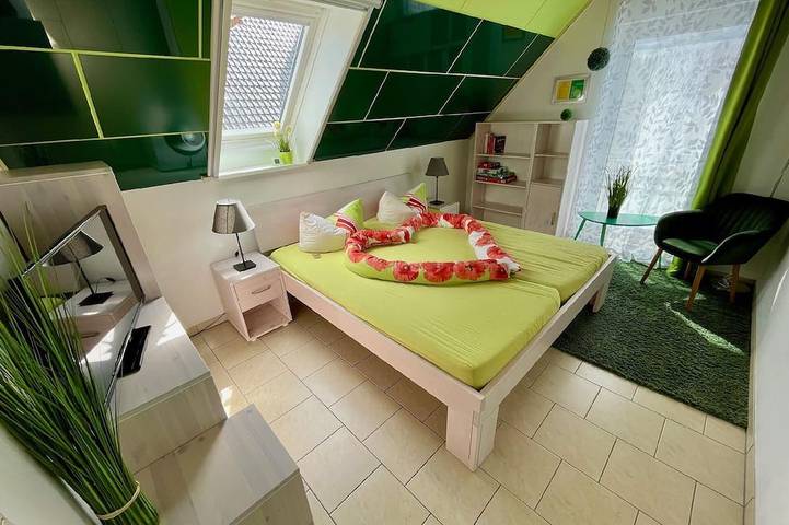 Ferienhaus für 6 Personen, mit Balkon und Garten sowie Sauna in Saal - 2