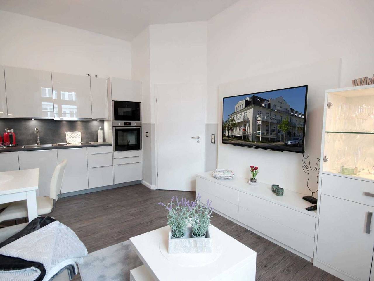 Ganze Ferienwohnung, Altes Postamt, Whg. 6 in Ostseebad Binz, Binz