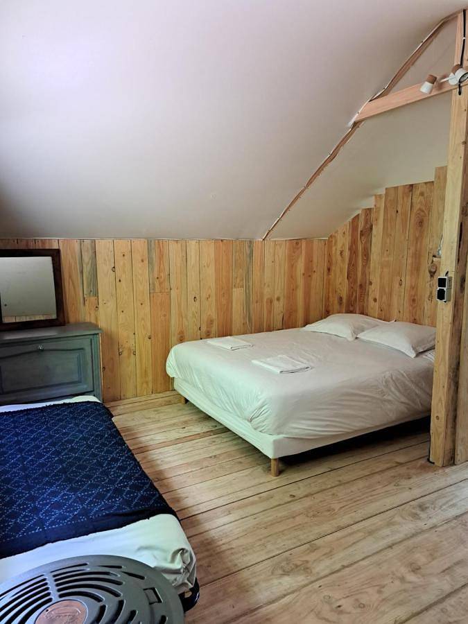 Tente pour 4 personnes, avec vue et jardin ainsi que terrasse et piscine dans l' Aveyron - 3