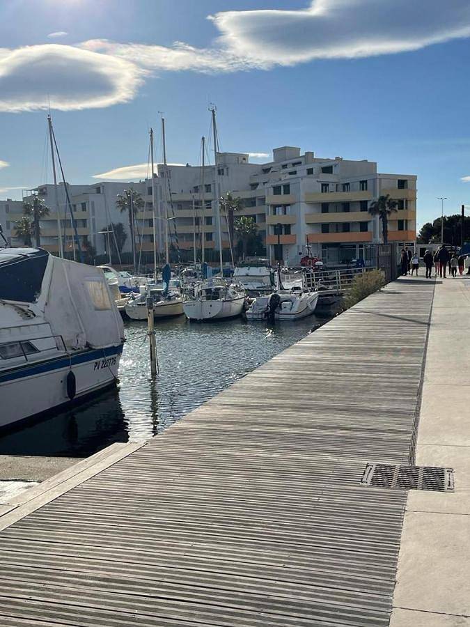 Gîte pour 5 personnes, avec balcon et vue dans Port Saint Ange - 2