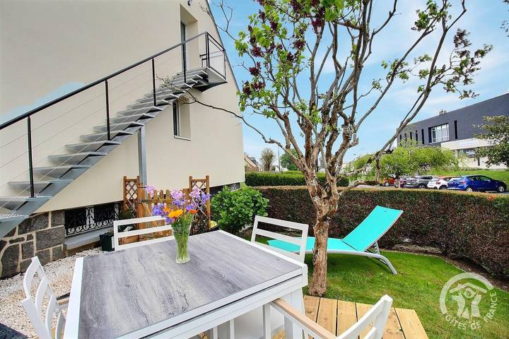 Gîte pour 4 personnes, avec terrasse et jardin à Pordic - 3