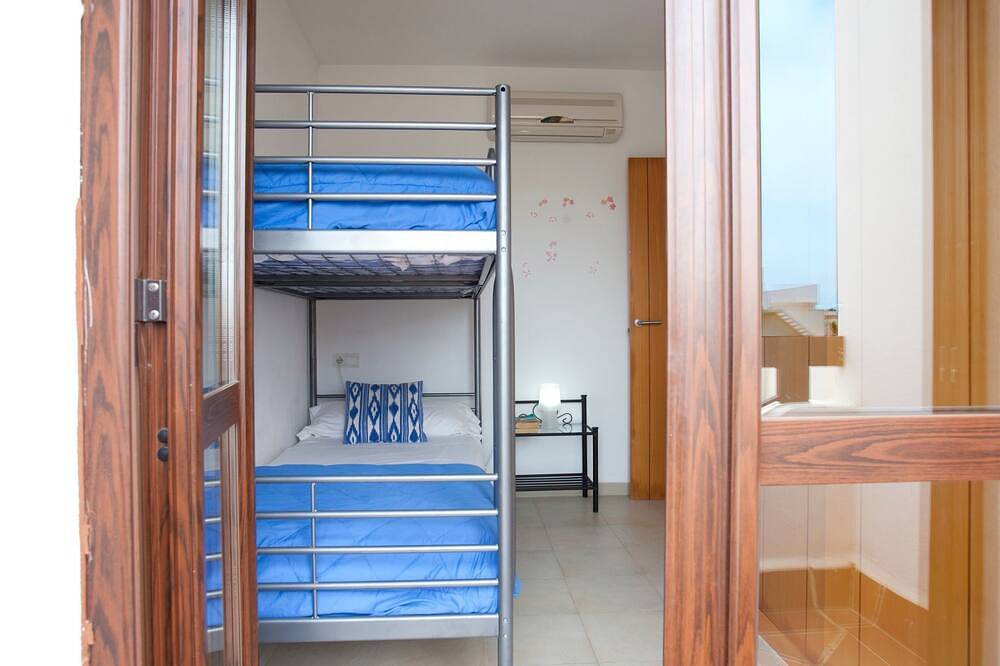 Villa, Marina dor Iv Haus 5 300m vom Strand entfernt in Cala Egos, Santanyí