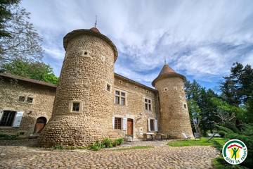 Gîte pour 8 personnes, avec jardin et terrasse à Albon