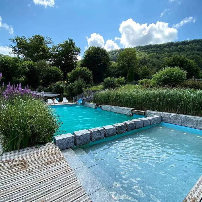 Wohnwagen für 4 Personen, mit Terrasse und Pool, mit Haustier am Doubs - 2