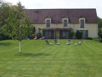 Chambre d’hôte pour 2 personnes, avec jardin dans Yonne