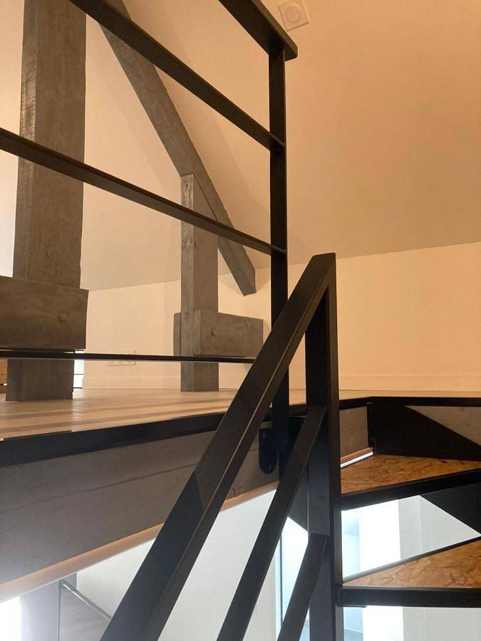 Gîte pour 4 personnes, avec vue et jardin à Lopérec - 3