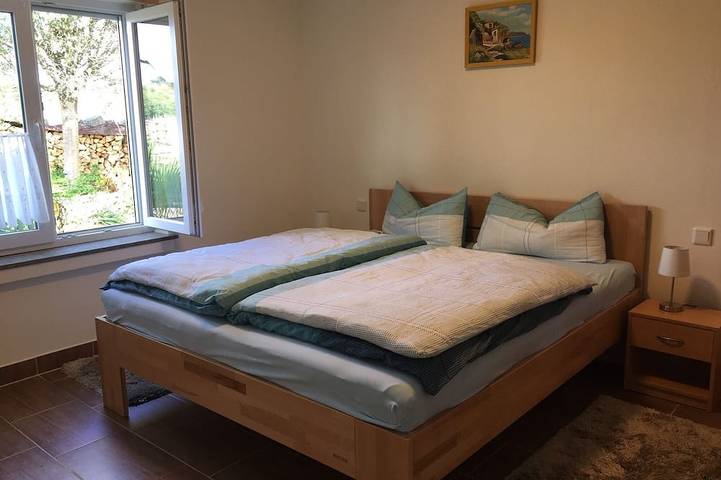 Gîte pour 3 personnes, avec jardin dans Selters - 2