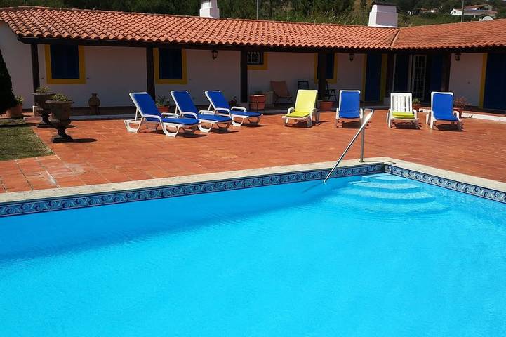 Villa pour 12 personnes, avec Balcon ainsi que Jacuzzi et Jardin à São Martinho do Porto