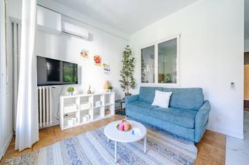 Gîte pour 2 personnes, avec terrasse dans Gare de Nice ville