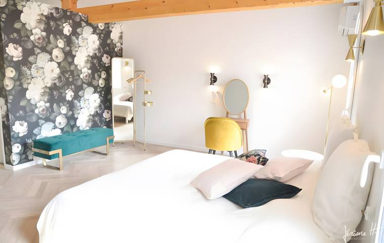Gîte pour 4 personnes, avec jardin, adapté aux familles dans le Var