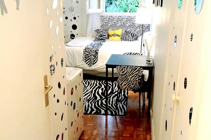 Entire apartment, Entire Apartment in Neuilly-sur-Seine in Neuilly-sur-Seine, Hauts-de-Seine