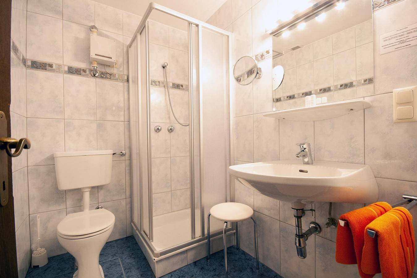 Ganze Ferienwohnung, Doppelzimmer Nr. 3, 2. Stock in Goldegg, Ski Amadé