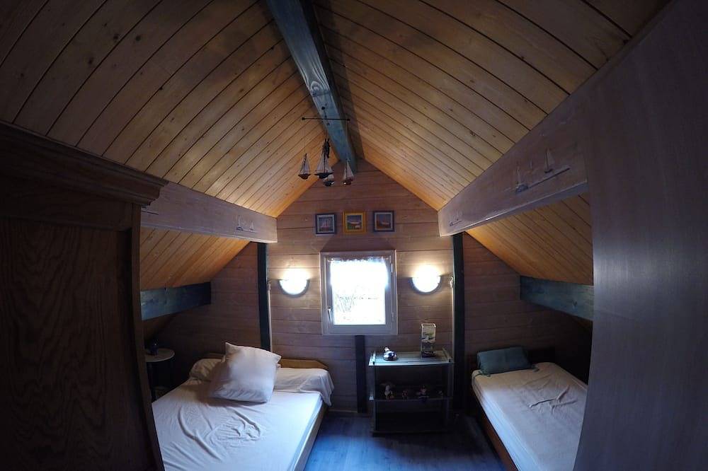 Chalet for vacations by the sea in Kerhillio, Erdeven