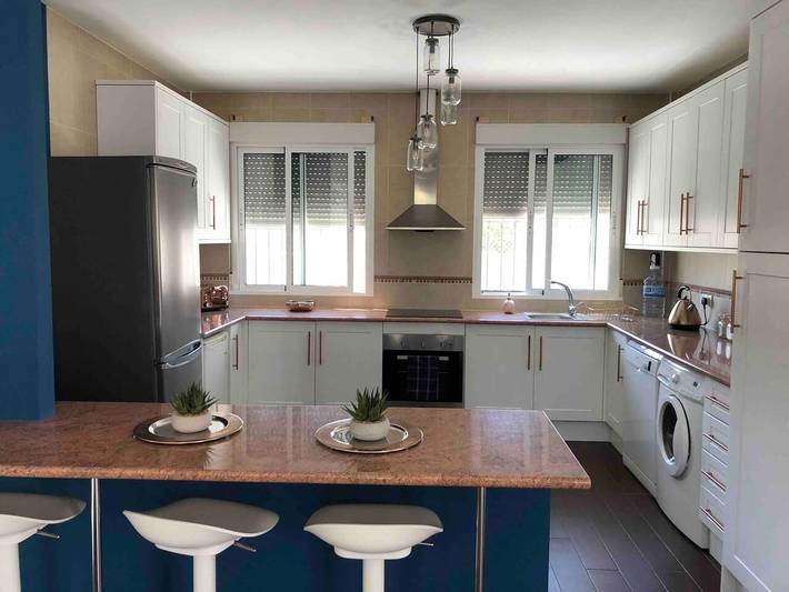 Casa rural para 6 personas, con Balcón y Terraza además de Jardín y Piscina en Albox - 4