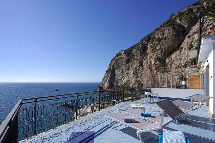 Appartamento vacanze per 8 persone, con balcone e panorama, adatto a famiglie con bambini - 1