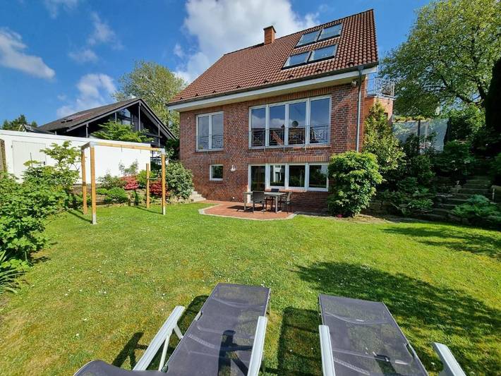 Ferienwohnung für 2 Personen, mit Terrasse und Garten sowie Ausblick in Dortmund