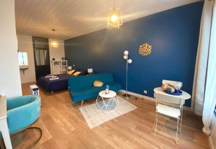Gîte pour 2 personnes, avec jardin et piscine dans Port Joinville - 3