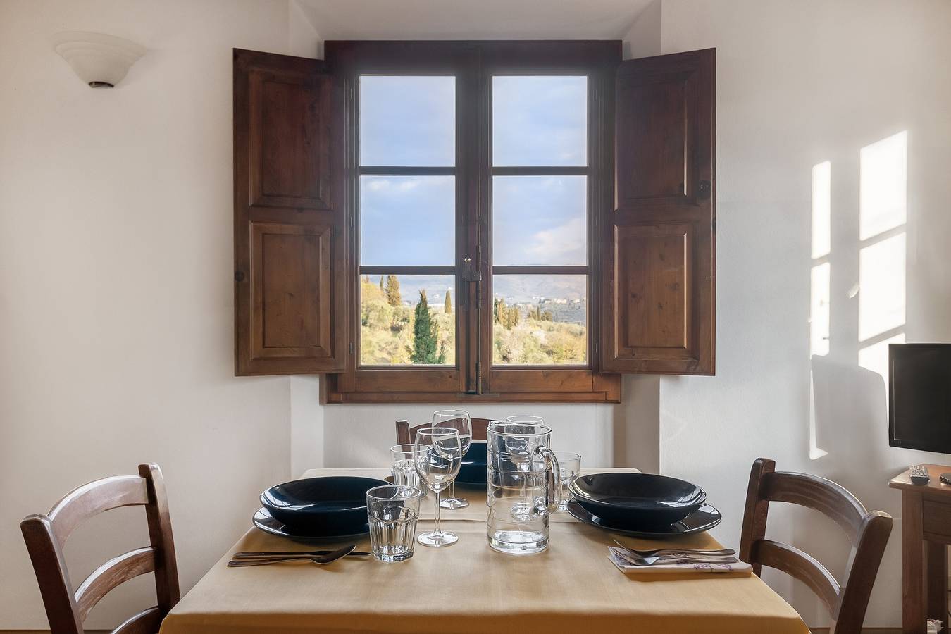 Appartamento intero, Agriturismo Il Melo con vista sulle montagne, piscina in comune e Wi-Fi in Bagno a Ripoli, Firenze province
