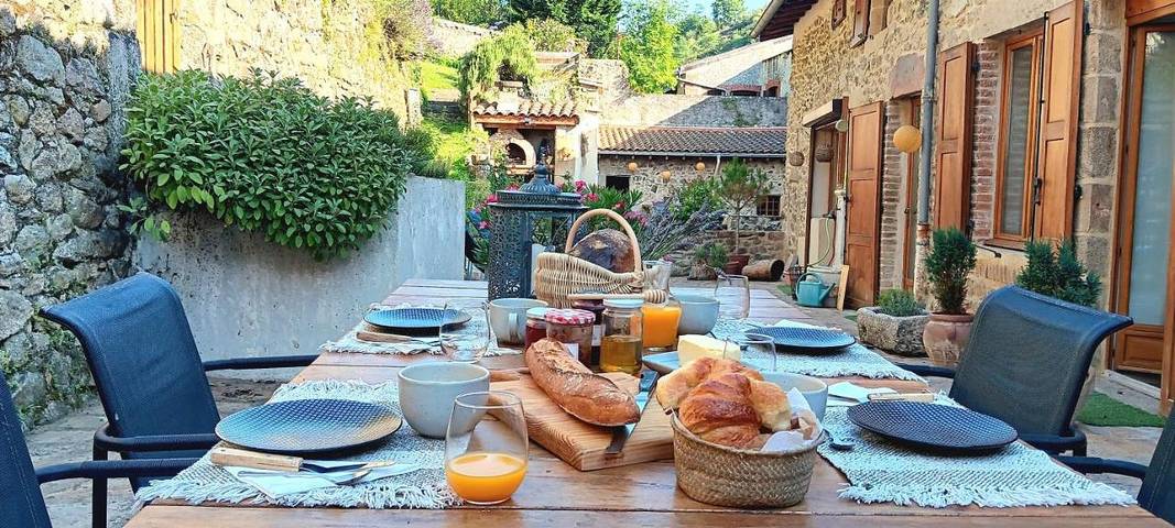 Gîte pour 2 personnes, avec jardin à Malleval - 3