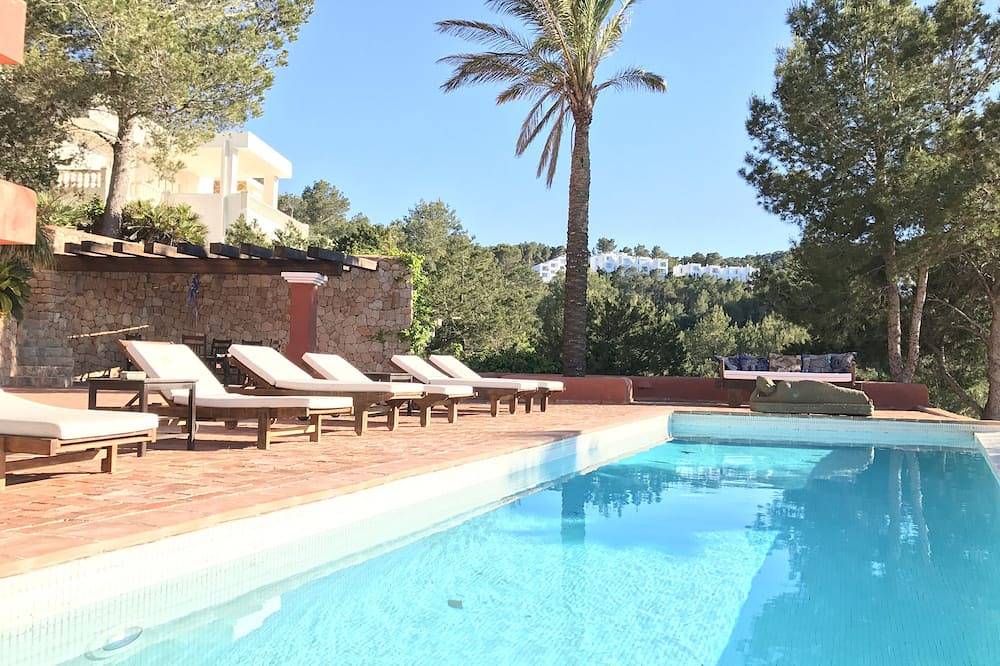 6 dormitorios, 7 baños, piscina privada infinita - las mejores vistas de Ibiza in San Juan Bautista, Ibiza Norte