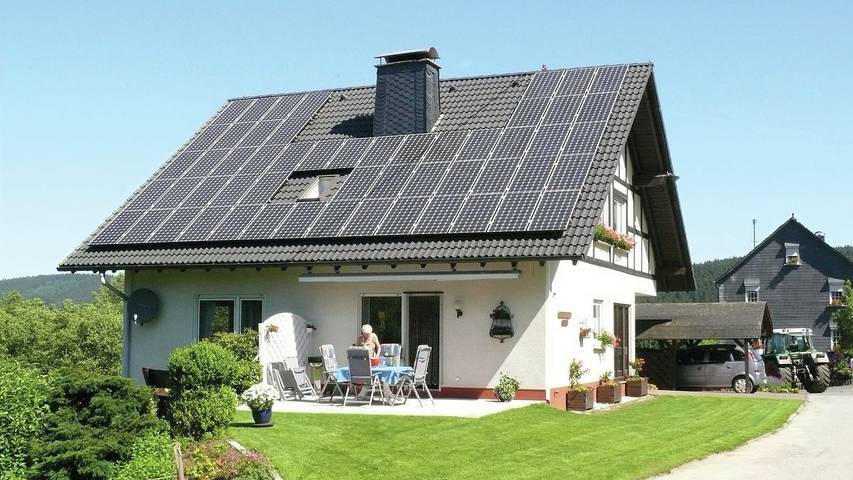 Bauernhof für 4 Personen, mit Terrasse und Garten im Sauerland