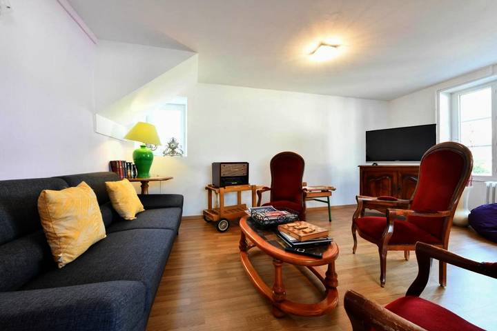 Hôtel pour 2 personnes, avec jardin et piscine dans Geus D Oloron - 2