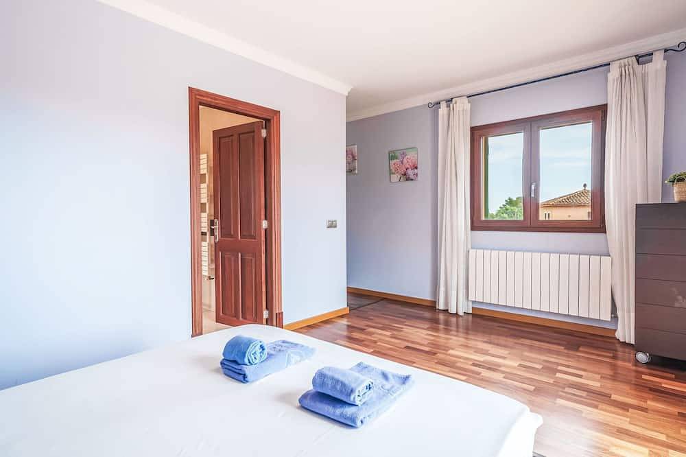 Peña Rubia by Interhome in Cala Murada, Manacor