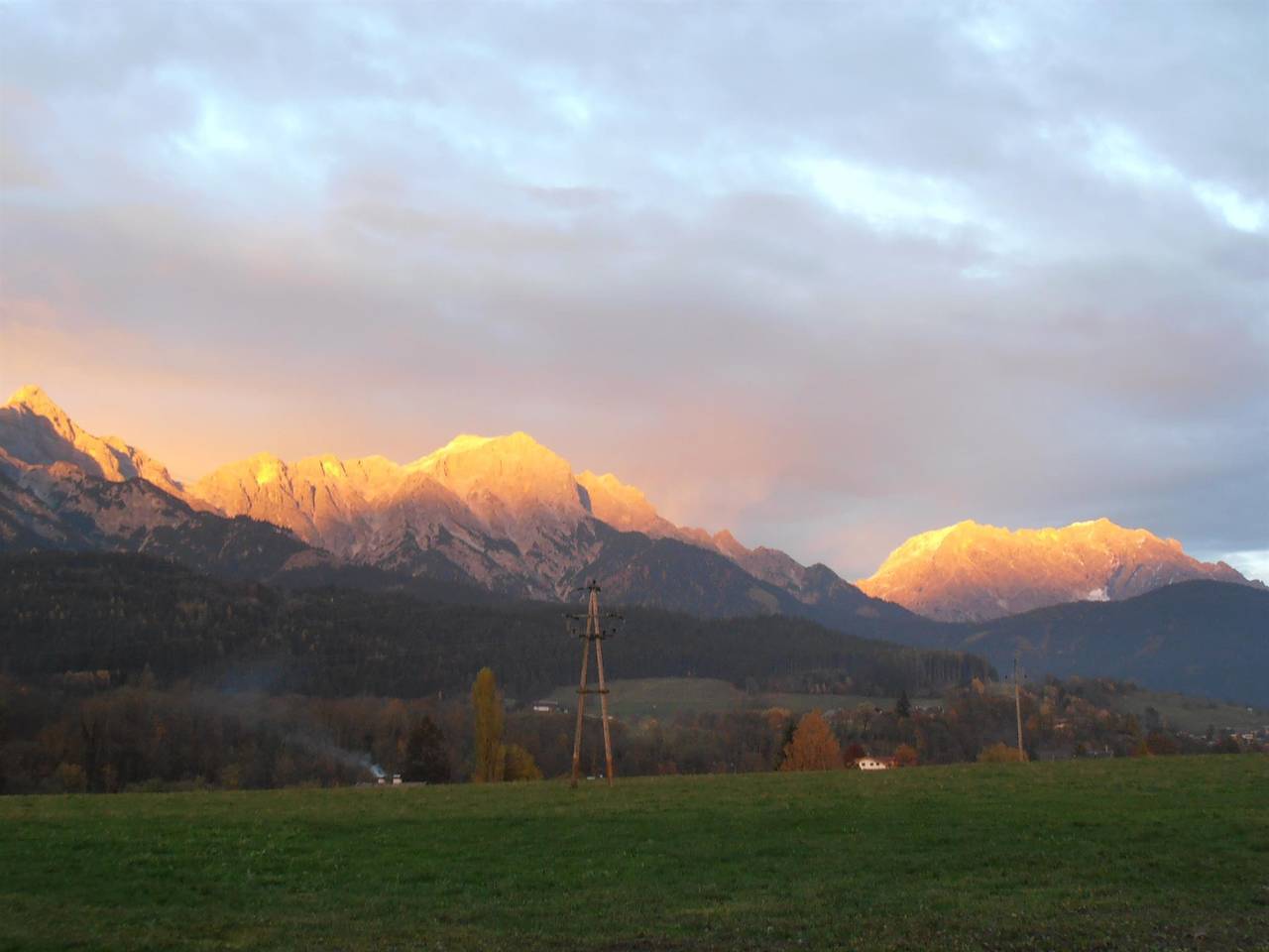 Ganze Ferienwohnung, Appartement A in Saalfelden am Steinernen Meer, Pinzgau