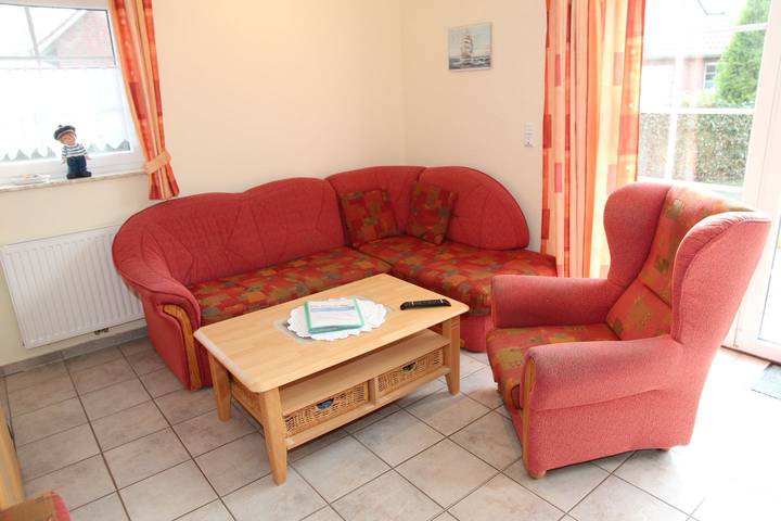 Ferienhaus für 4 Personen, mit Ausblick und Garten sowie Terrasse in Greetsiel - 3