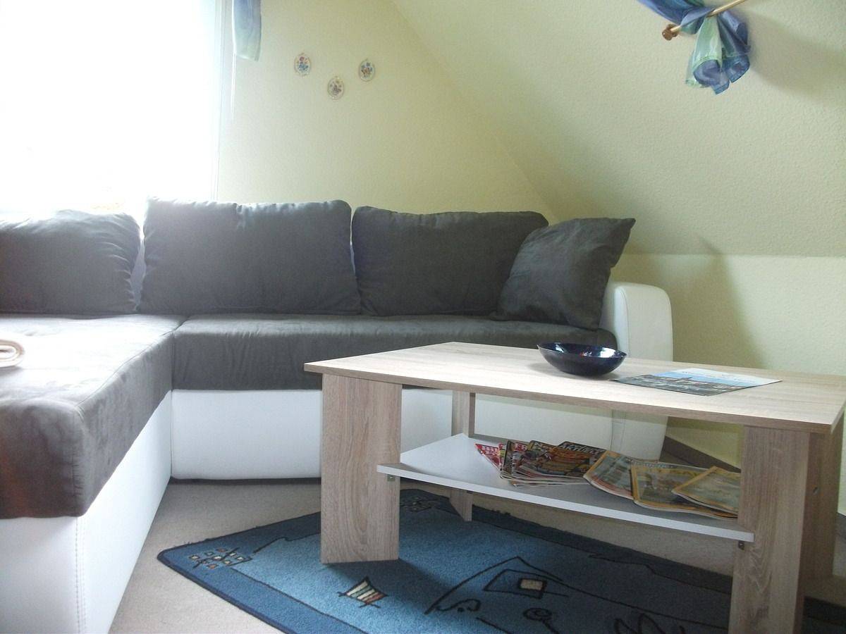 Komfortables Ferienhaus mit Terrasse in der Mecklenburgischen Seenplatte in Grabowhöfe, Mecklenburgische Seenplatte