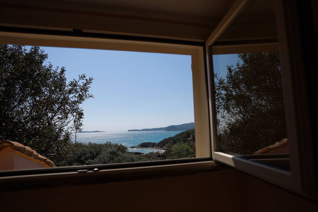 Casa Adele Porto Luna in Punta Molentis, Simius