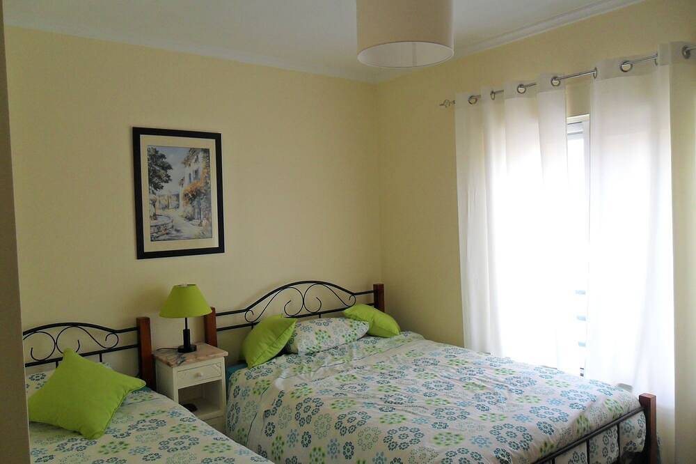 Ganze Wohnung, Algarve-Kurzurlaub in Olhão - so nah an alles! in Olhão, Parque Natural da Ria Formosa