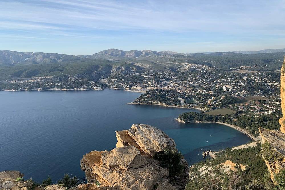 Apartamento entero, T2 au Calme sur Allauch in Allauch, Marsella region