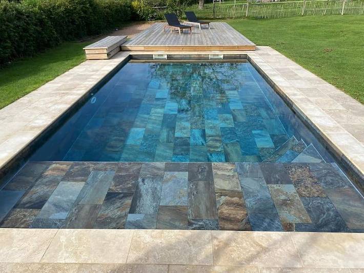 Maison de vacances pour 7 personnes, avec piscine et jacuzzi ainsi que terrasse et jardin