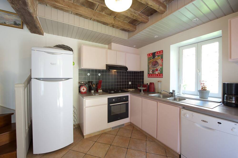 Appartement entier, Appartement en duplex donnant sur une cour in Navarrenx, Béarn