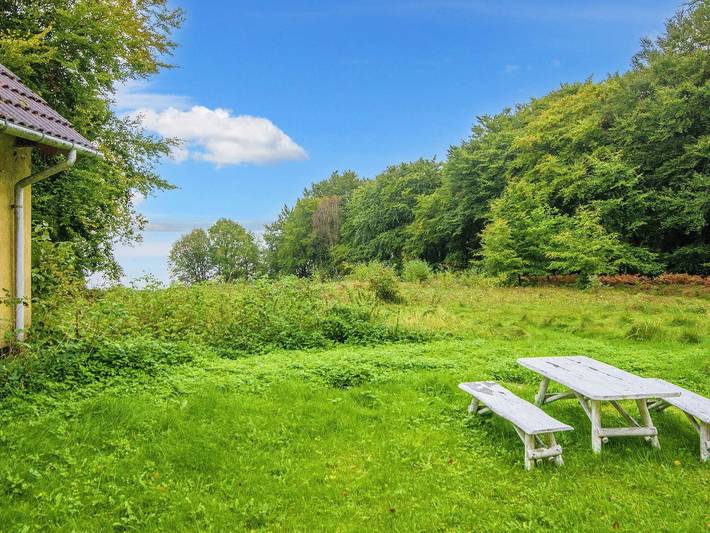 Ferienhaus am See mit Wald in Skanderborg
