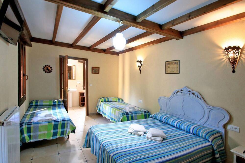 Gorgeous home in Jimera de Libar in Jimera de Líbar, Málaga Province