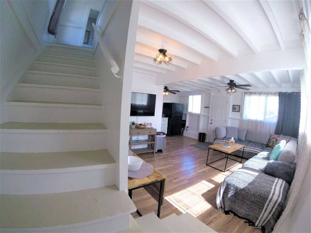 Somewhere Over Rainbow Loft - Hilo New in Hilo, North Hilo