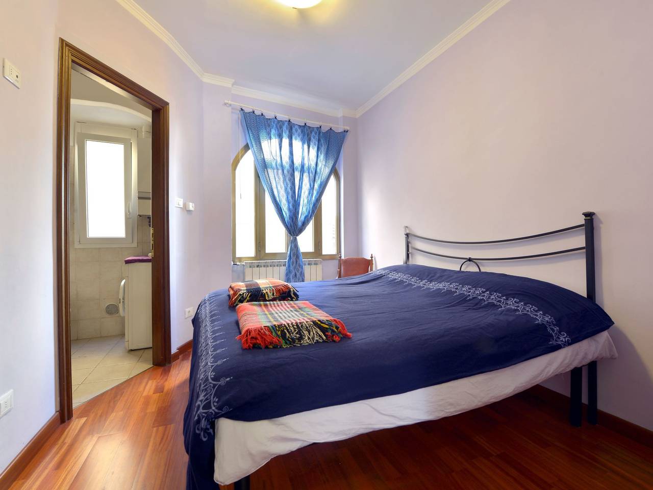 Ganze Wohnung, Wohnung in Badalucco mit Privatparkplatz in Badalucco, Riviera di Ponente