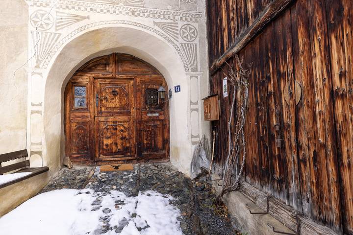 Ganze Ferienwohnung, Ferienhaus Casa 61 - Ferienhaus für 2-6 Personen in Guarda Staziun, Guarda