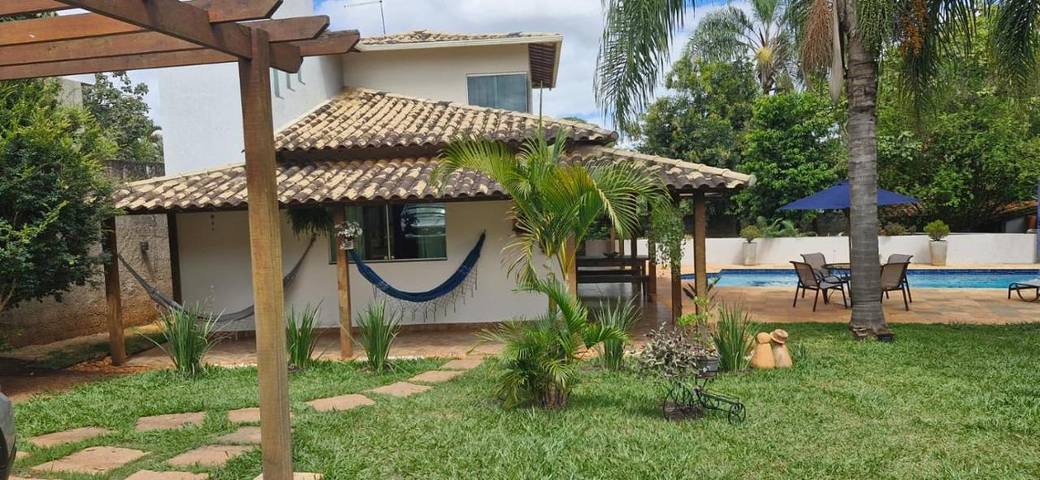 Casas e apartamentos de temporada para 7 pessoas, com balcão e piscina em Lagoa Santa