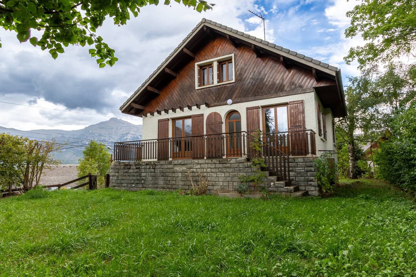 Chalet Edelweiss - Station ski accessible à pied in Saint-Léger-les-Mélèzes, Parc national des Écrins