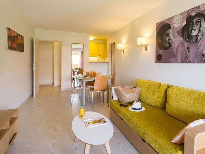 Pierre & Vacances Residence Amandine - Apartment 6 persons - 1 bedroom + 1 sleeping area - Balcony in Saint-Tropez, Mediterranean Coast (France)