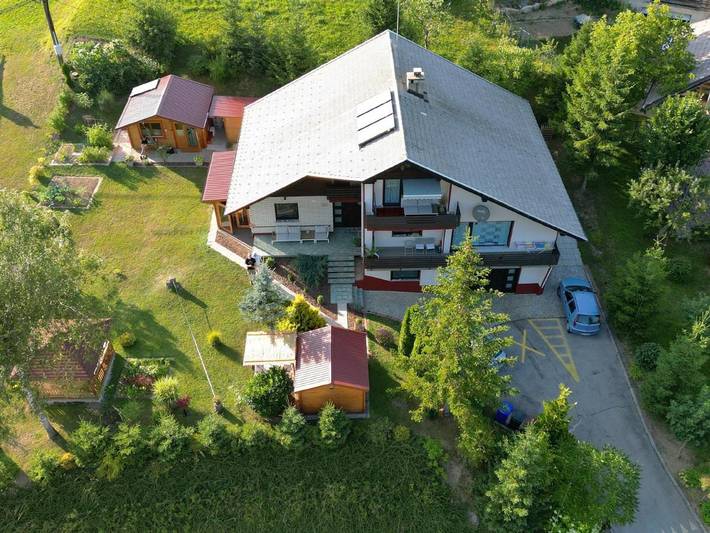 Gîte pour 2 personnes, avec jardin à Logatec - 2