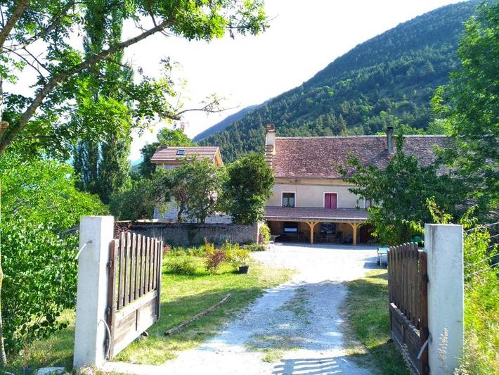 Chambre d’hôte pour 2 personnes dans Lac du Sautet