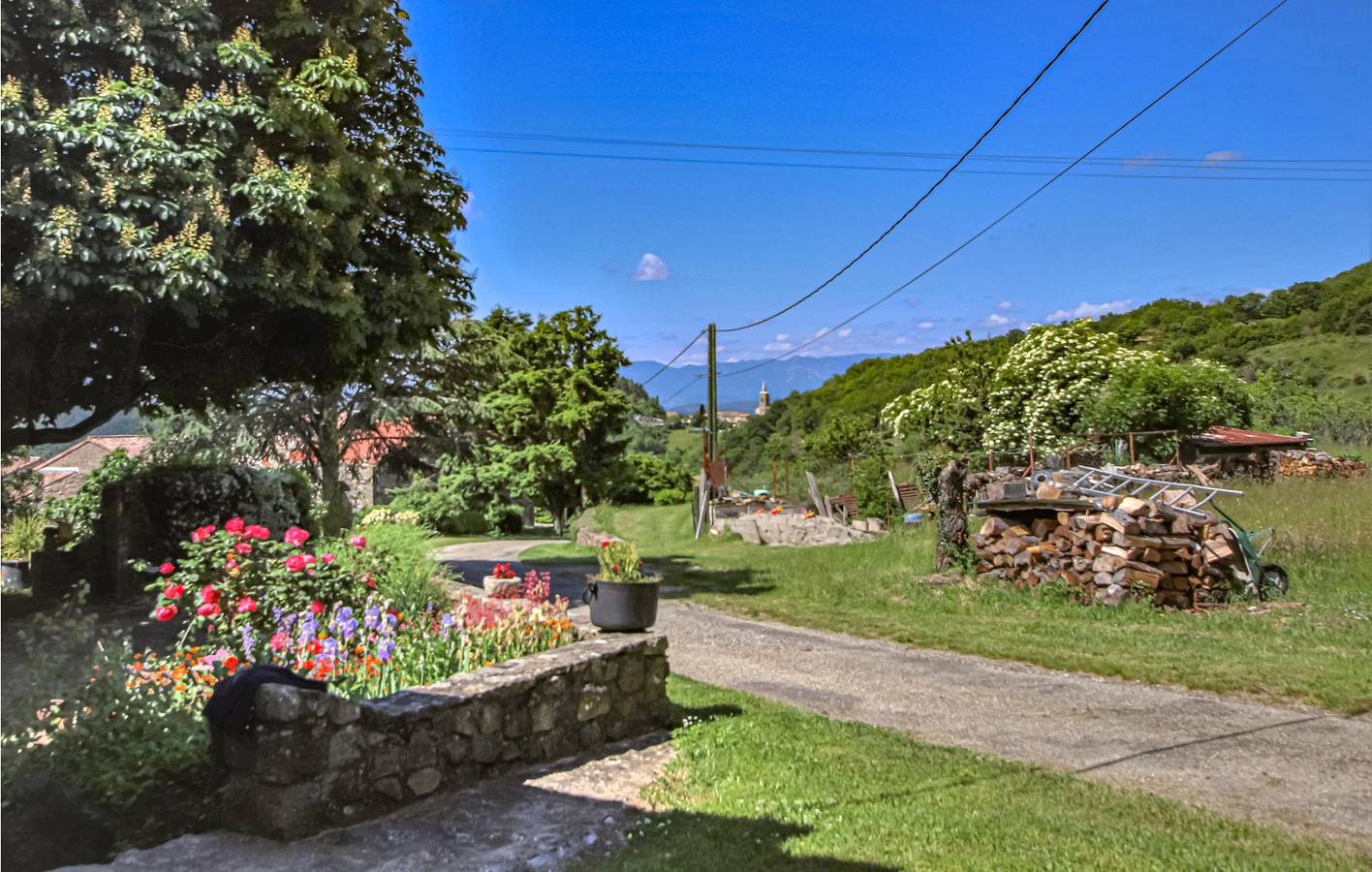 1km von Saint-Étienne: Gartenwohnung mit Parkplatz & WiFi in Saint-Étienne-de-Boulogne, Parc naturel régional des Monts d'Ardèche