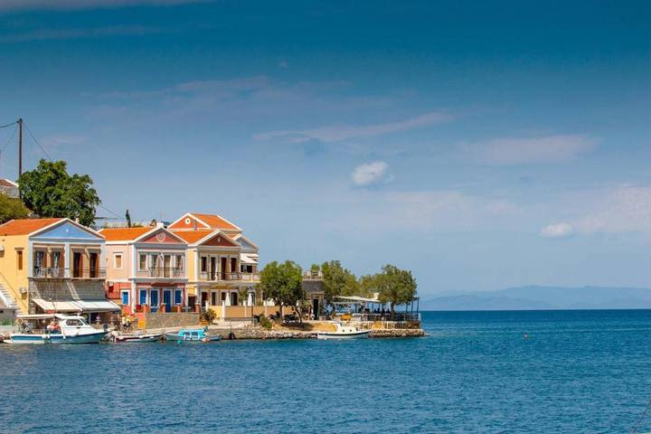 Maison d’hôte pour 2 personnes, avec jardin et vue dans Symi